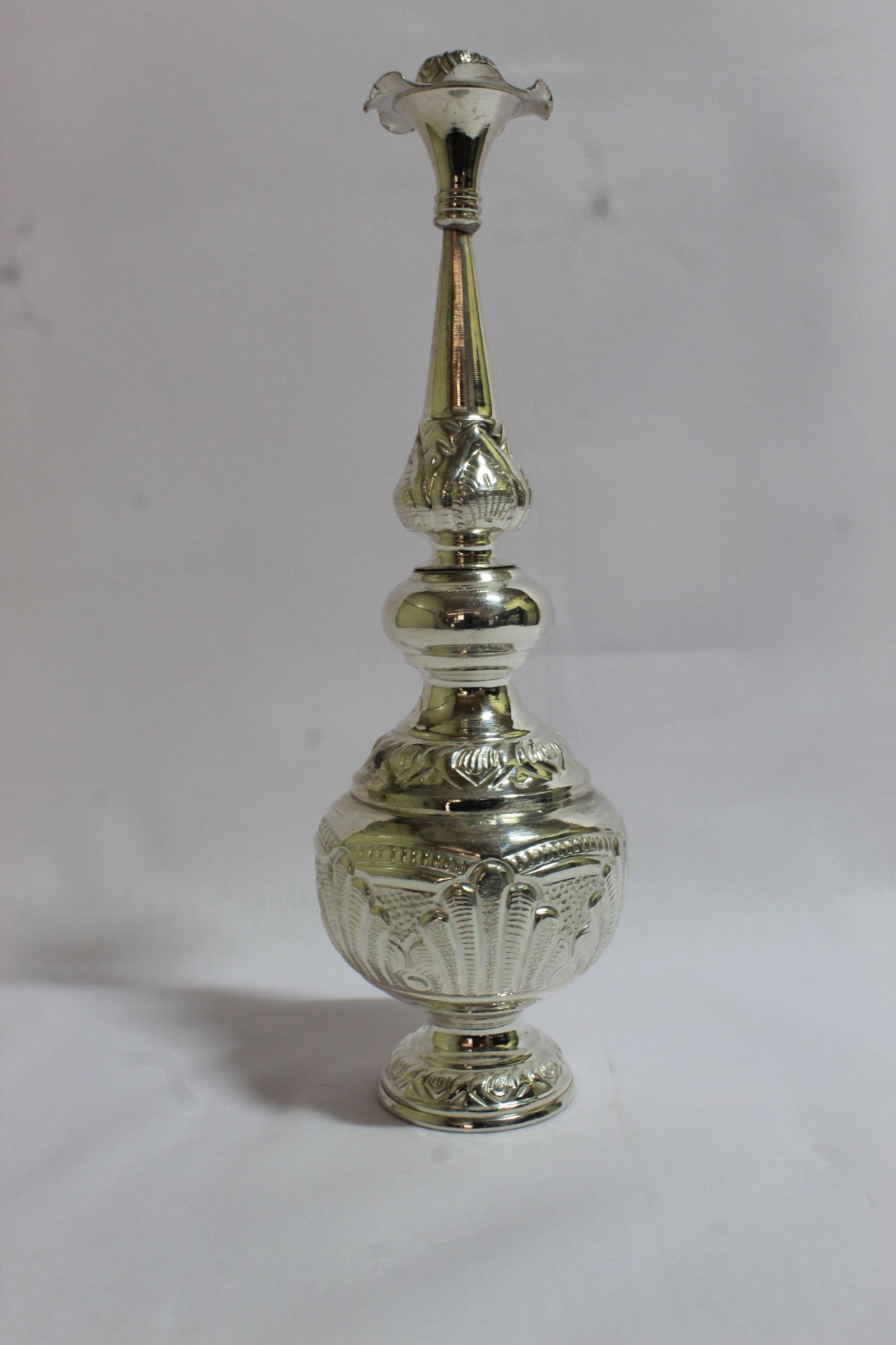 Silver Panner Chombu