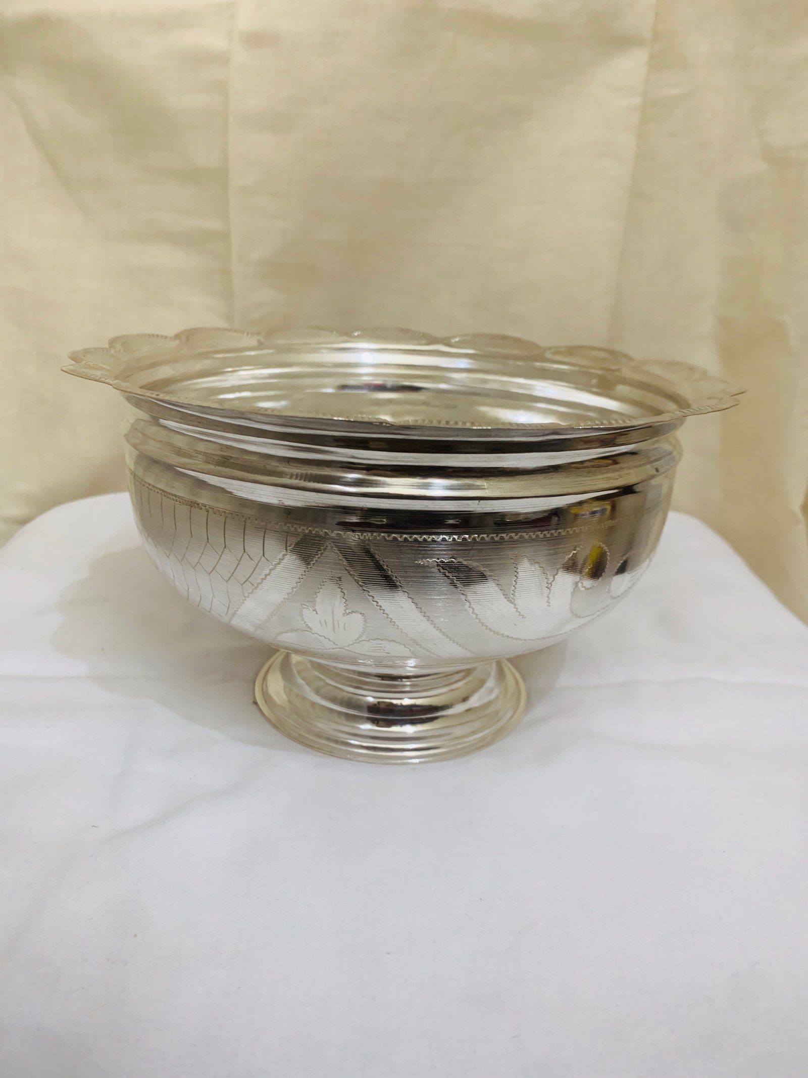 Silver Fancy Bowl