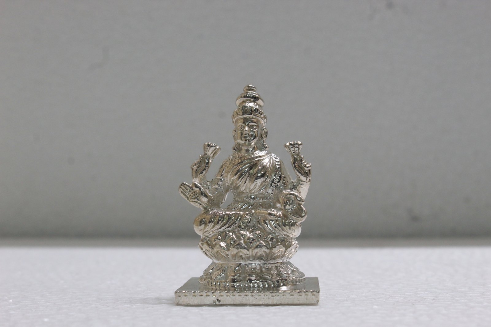 Silver Getti Lakshmi